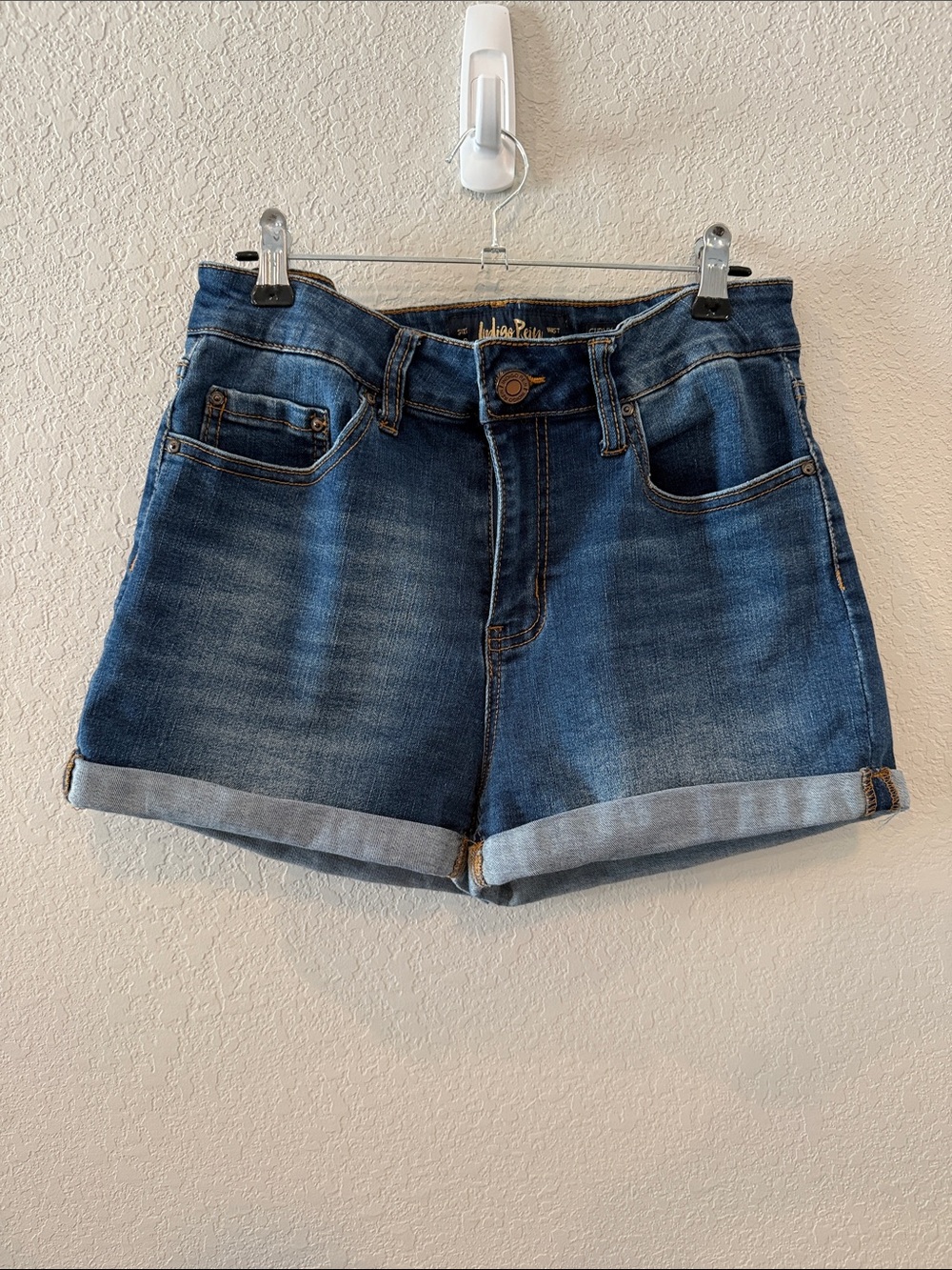 Sz 8 Indigo Rein Curvy Denim Shorts